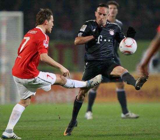 阿姆斯的个 阿姆斯的个