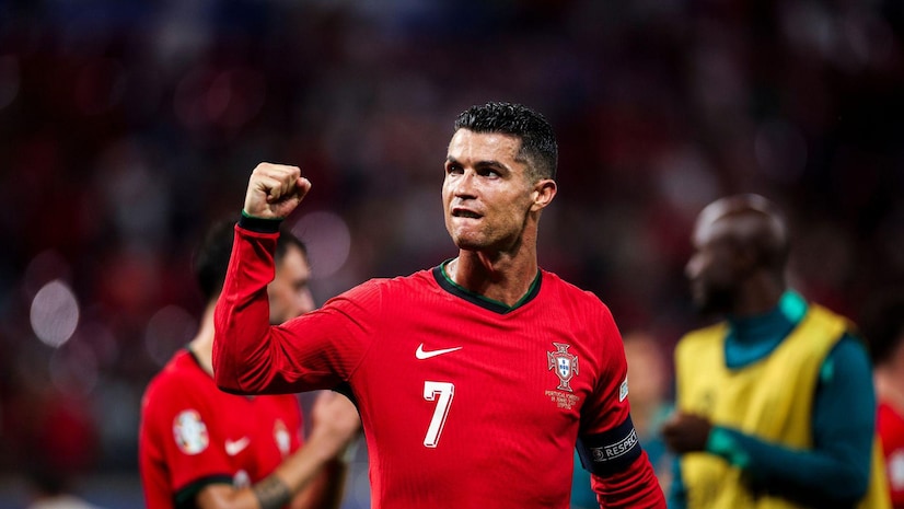 着高度的职 着高度的职